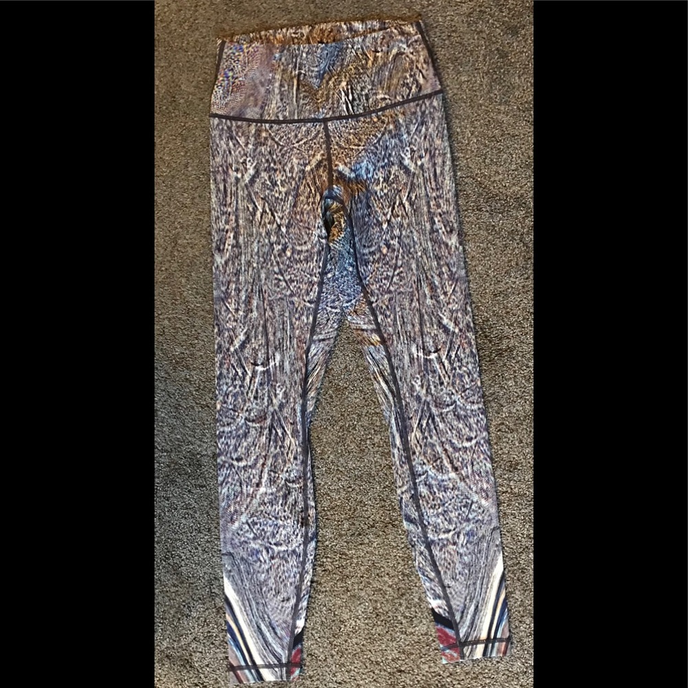 NWOT Lululemon leggings Size 8